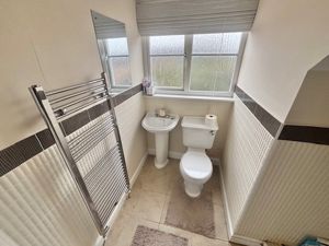 En suite- click for photo gallery